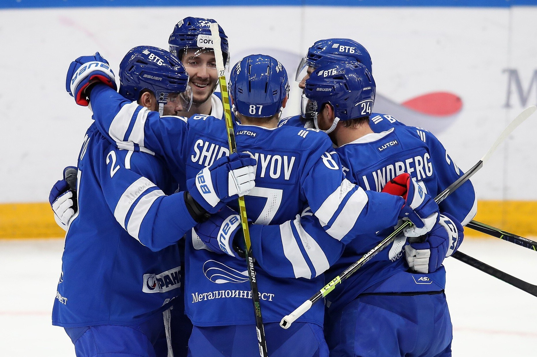 Московское «Динамо» вышло в четвертьфинал плей-офф КХЛ
