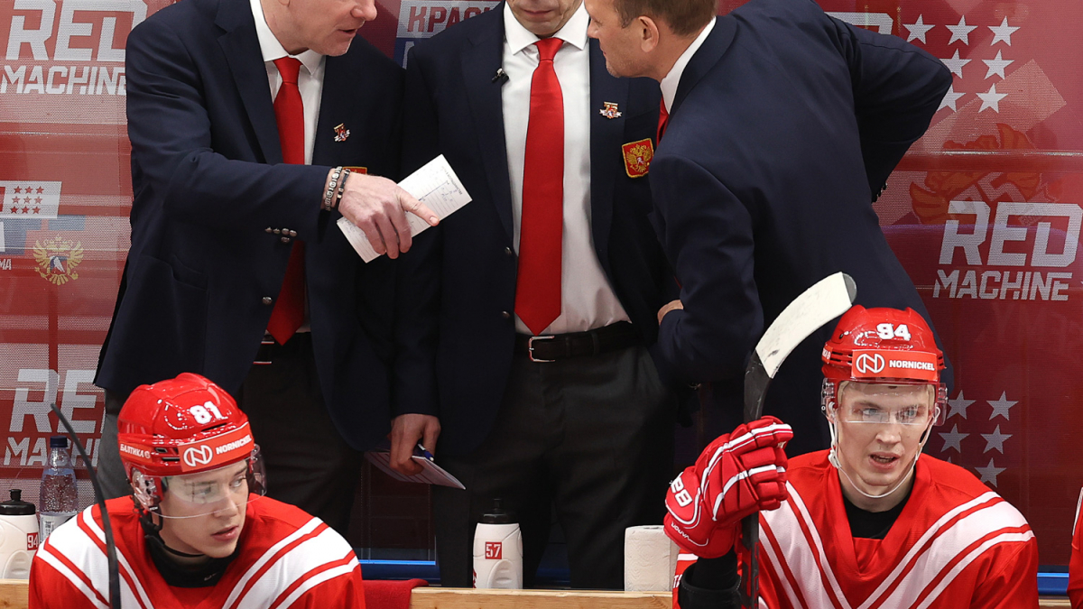 Российский хоккеист заявил о нервозности в команде перед матчем плей-офф на Олимпиаде