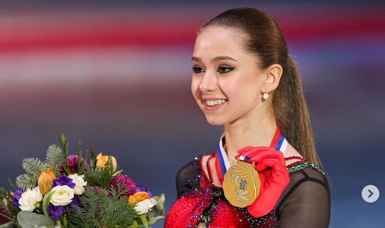Допинг-скандал психологически сломал Валиеву, она может лишиться золота Олимпиады в личном турнире