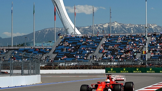 «Формула-1» пока не может вернуть деньги за отмененный Гран-при 2022 года