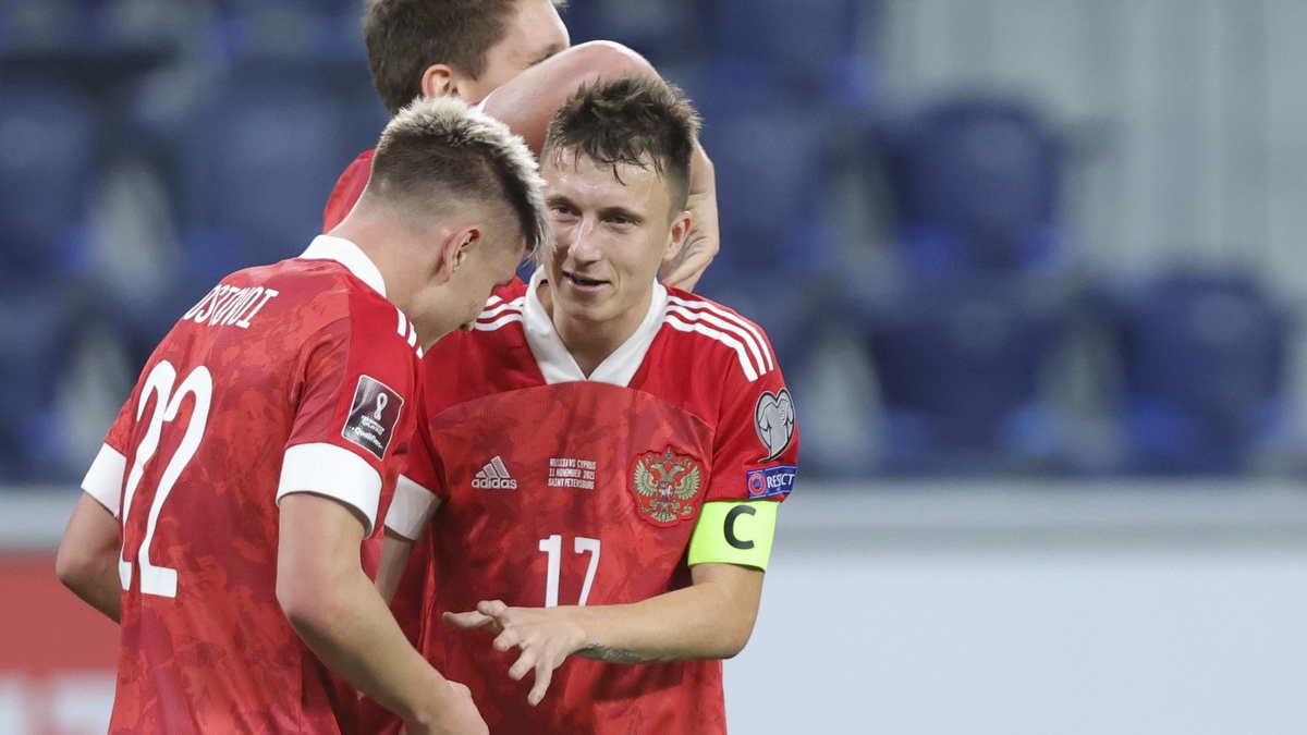 В сборной Польши назвали правильным отстранение российских футболистов