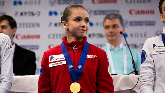 Обвиненная в допинге Валиева с треском провалила борьбу за второе золото на Олимпиаде