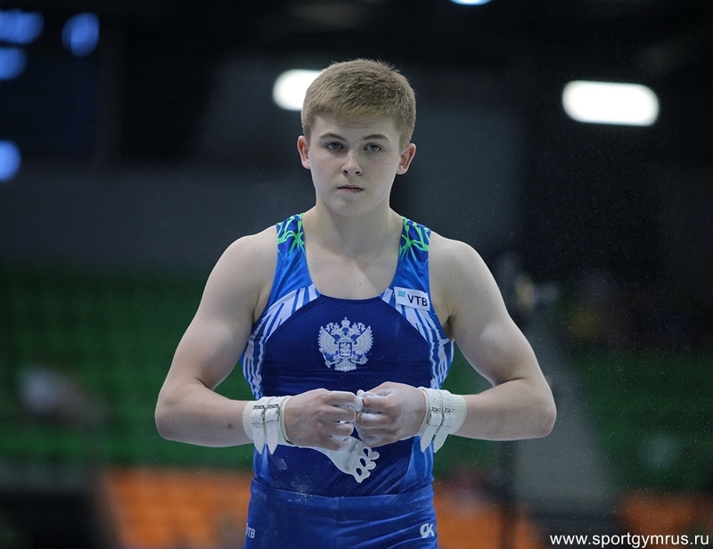 Российский гимнаст на последнем турнире перед отстранением поддержал армию РФ