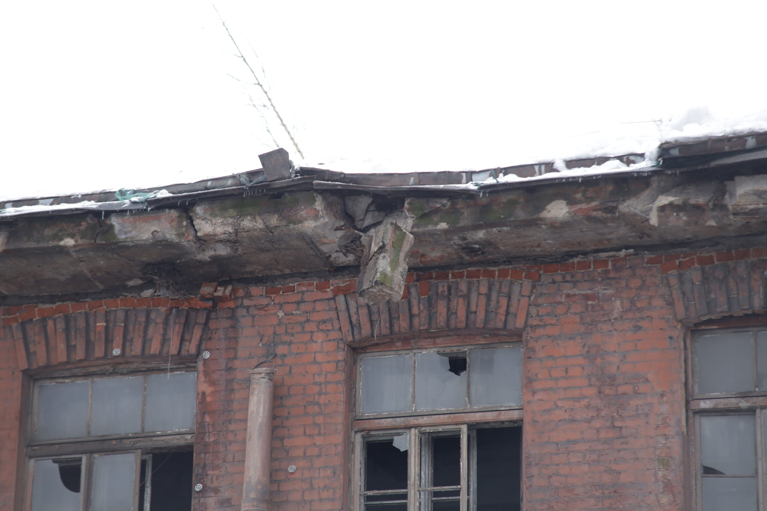 Реставратор рассказал, как уберечь здания Петербурга от обветшания