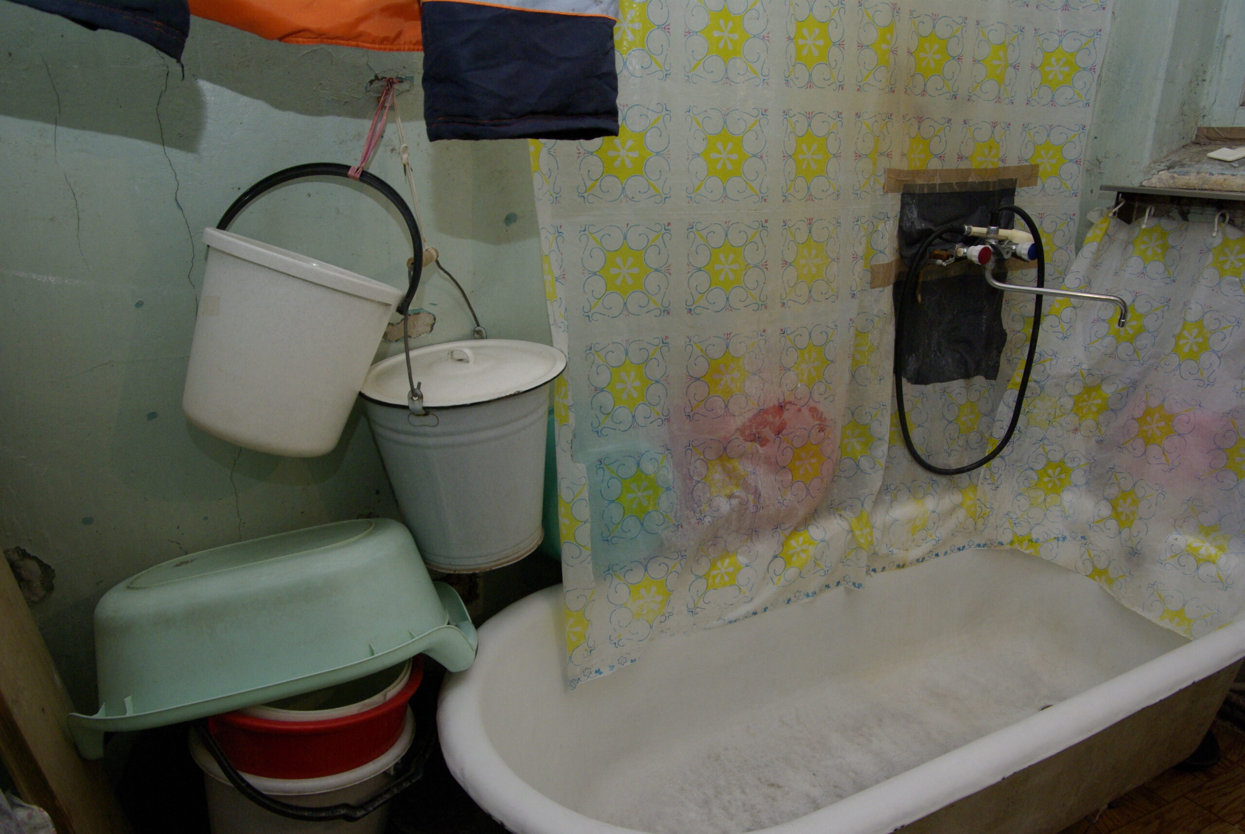 Петербурженка родила дома в ванной комнате мертвого мальчика