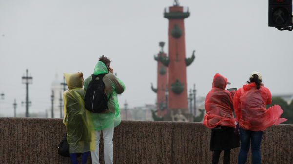 Петербург накроют дожди до конца апреля 