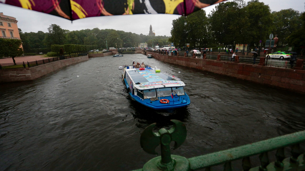 В Петербурге открылась навигация по рекам и каналам для маломерных судов