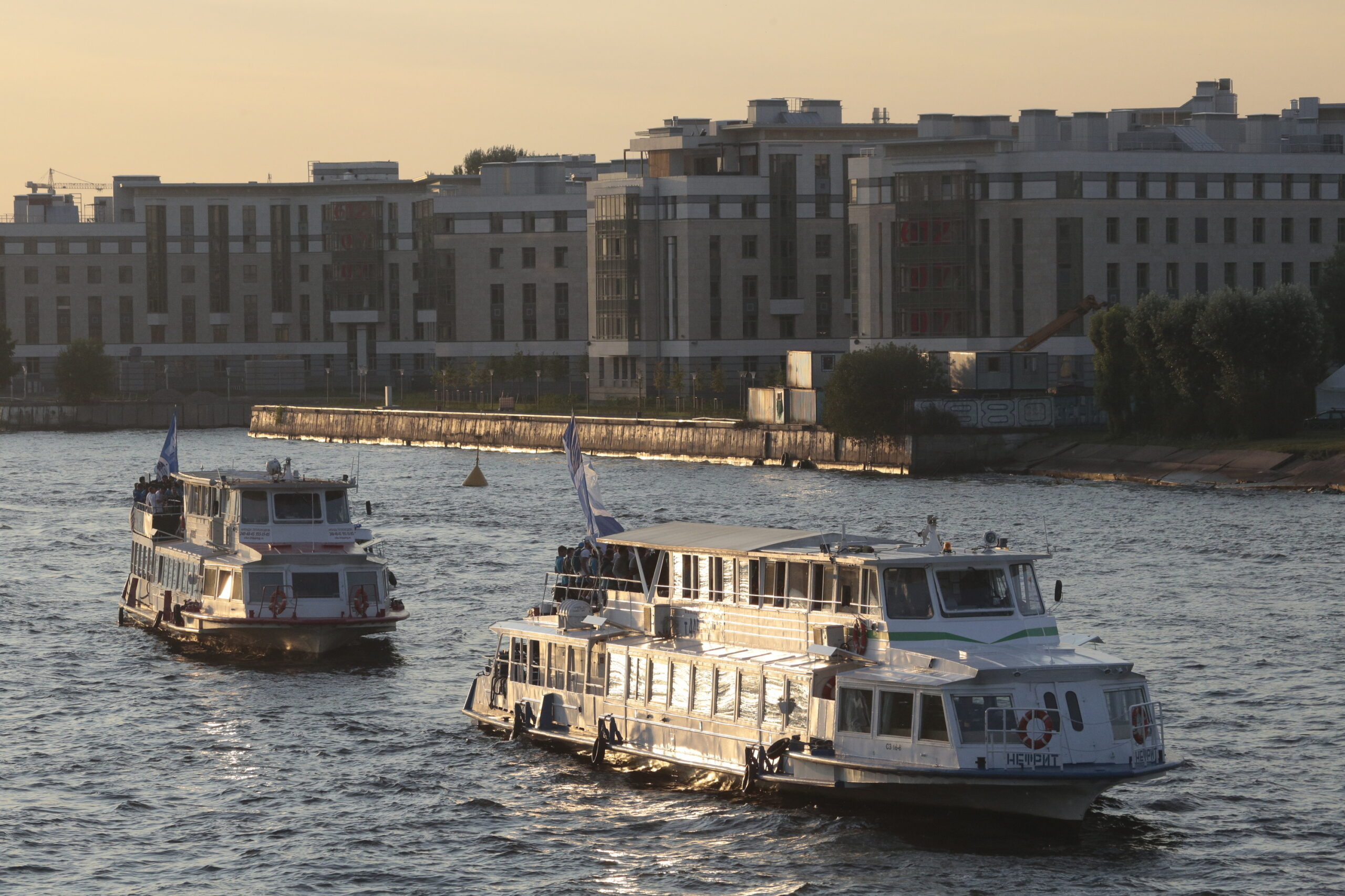 В Петербурге реки и каналы вошли в список водных путей регионального значения