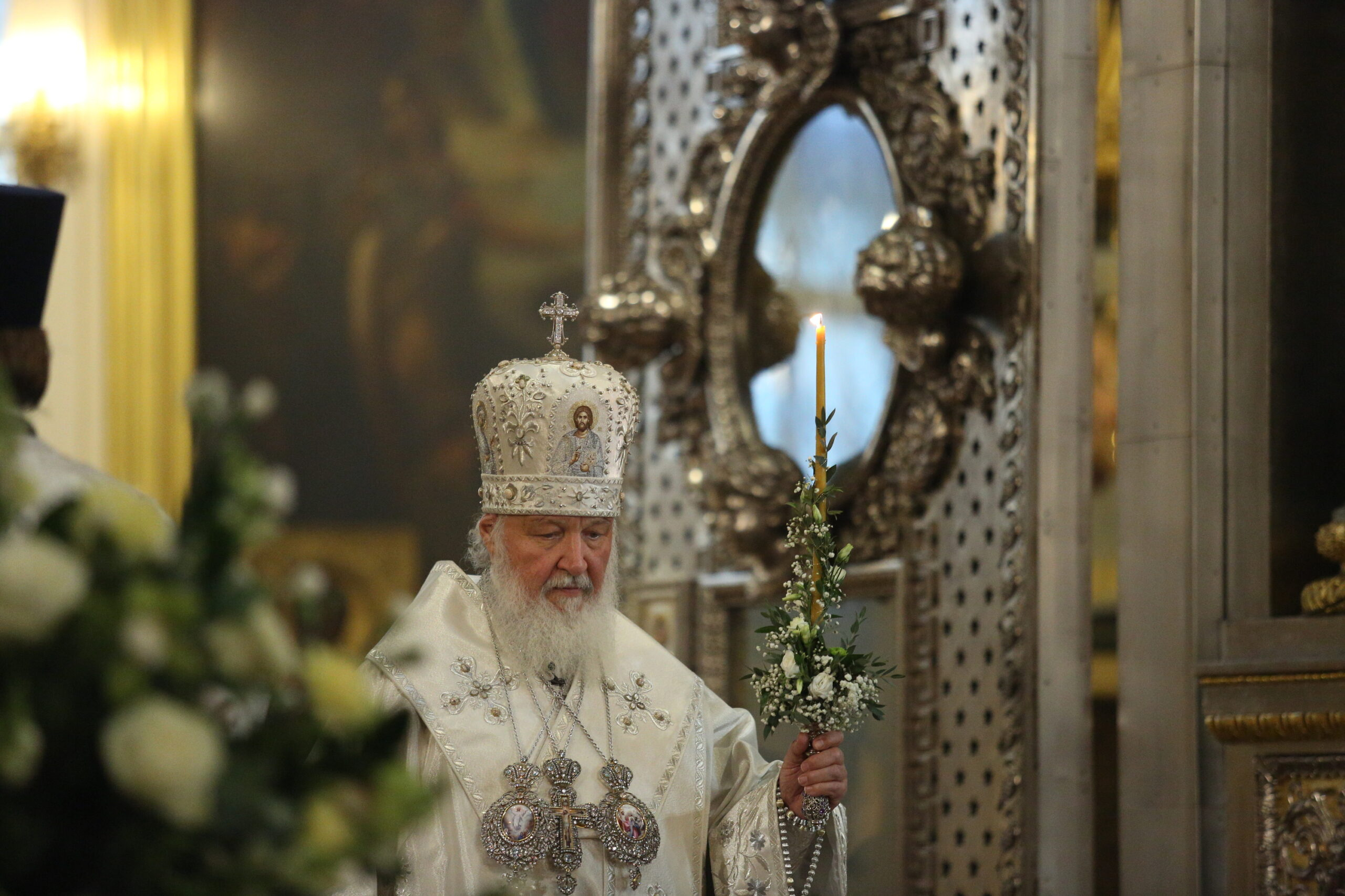 Патриарх Кирилл накануне Пасхи призвал молиться о наступлении прочного мира