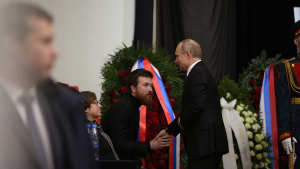 Президент Путин простился с лидером ЛДПР Жириновским