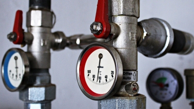 «Газпром» перкратил поставки газа в Польшу и Болгарию