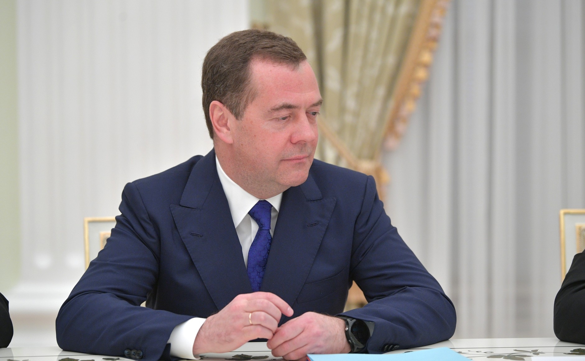 Медведев призвал готовиться к агрессии со стороны НАТО