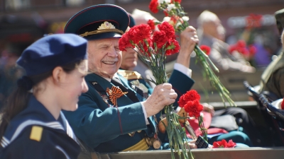 В Казахстане провели памятную акцию ко Дню Победы и поздравили ветеранов