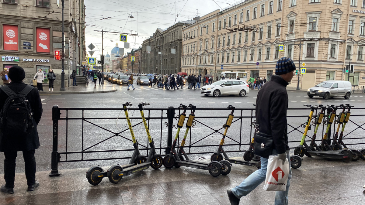 В России могут ввести ОСАГО для электросамокатов и скутеров