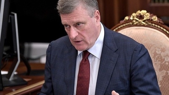 Губернатор Кировской области присоединился к «марафону» отставок
