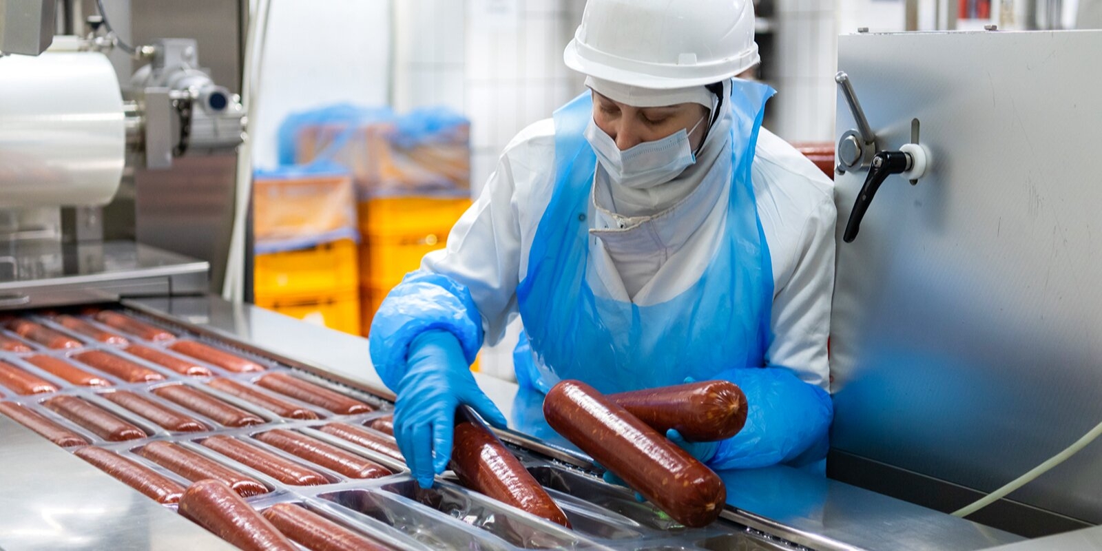 В Москве произвели более 70 тысяч тонн мясных изделий