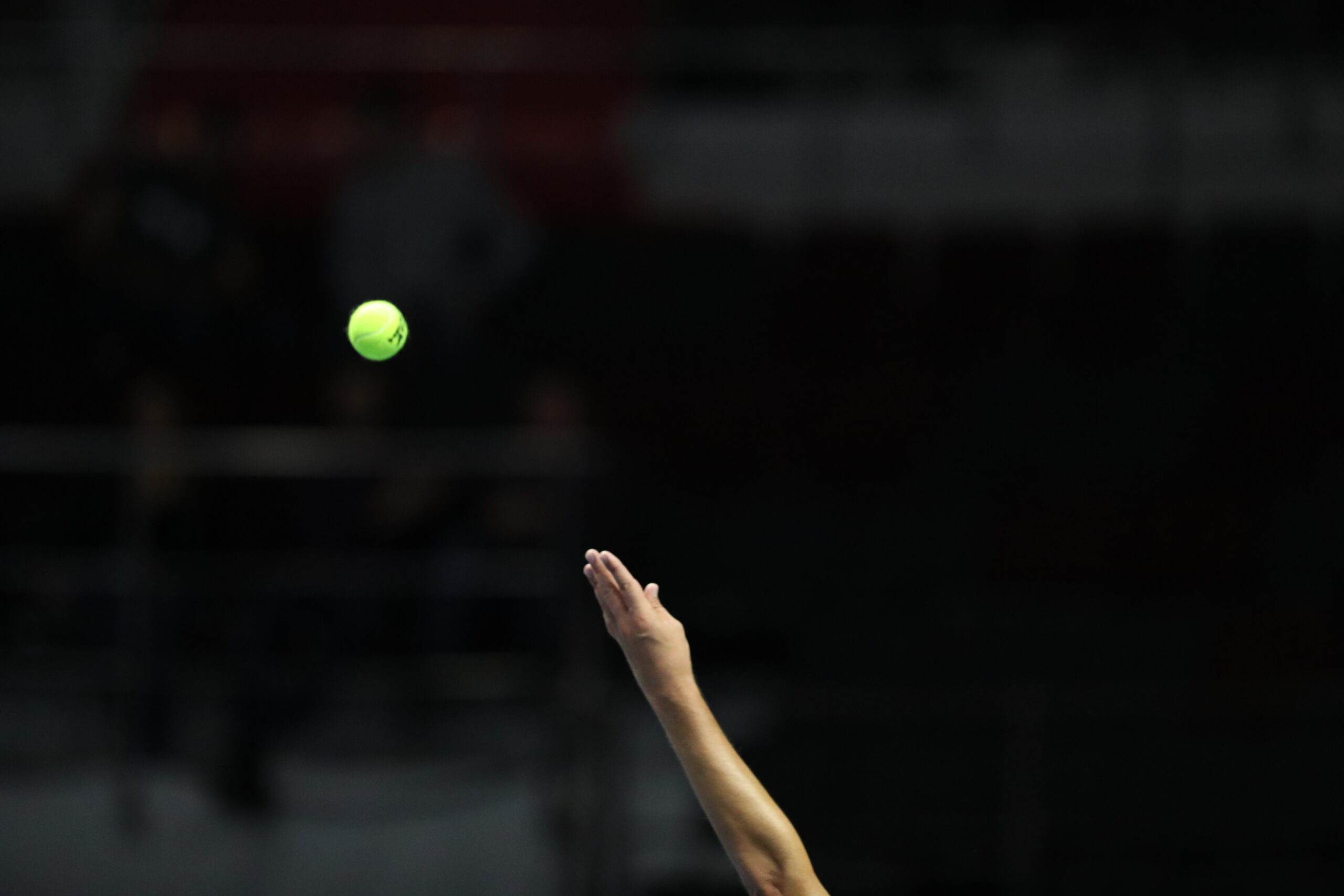 Теннисистка Остапенко получила штраф на 10 тысяч долларов из-за брошенной бутылки