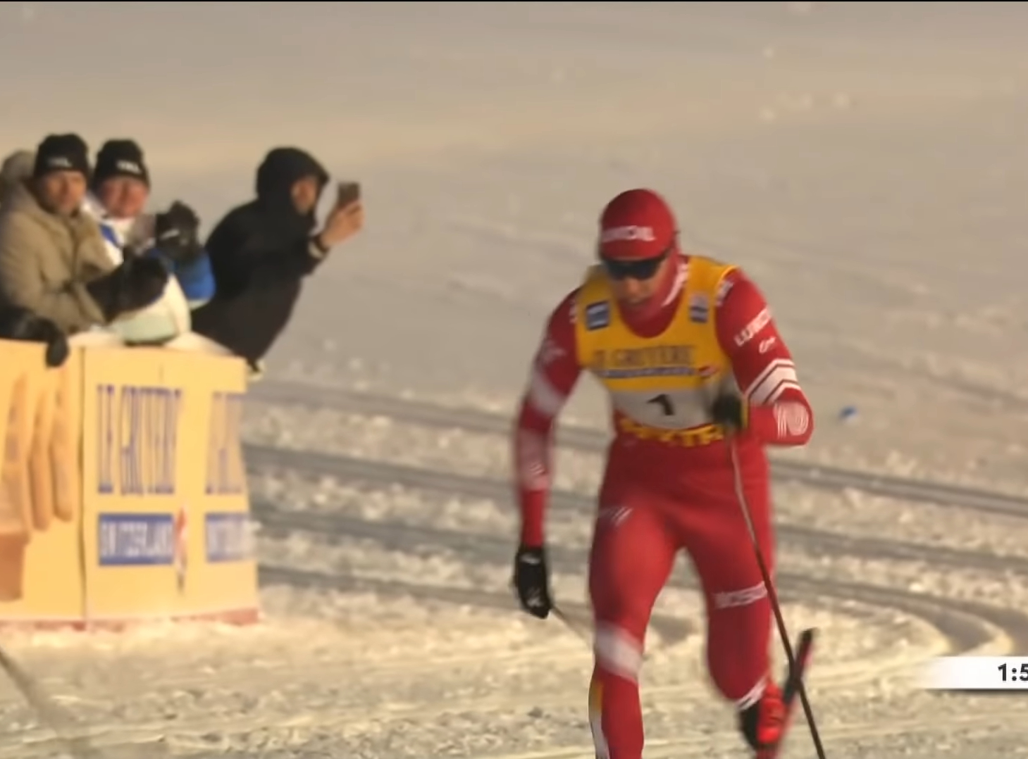 Лыжник Терентьев обогнал соперника Большунова в спринте