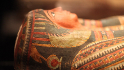 В Египте раскопали саркофаг с самой древней мумией в мире