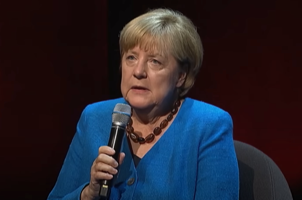 Пранкеры разыграли экс-канцлера Германии Меркель