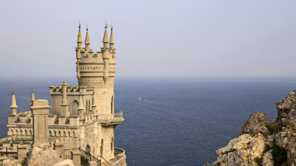 Власти Крыма сильно упростят жизнь туристам и путешественникам