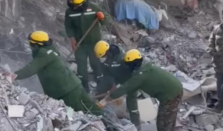 Новый печальный рекорд: В Турции трое человек выжили спустя 269 часов пребывания под завалами