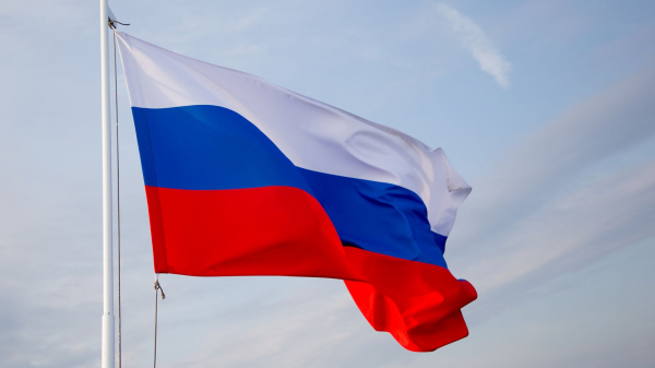 Больше россиян стало гордиться своим гражданством — опрос