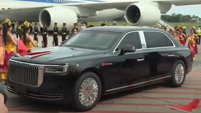 В Москве заметили бронированный лимузин Си Цзиньпина