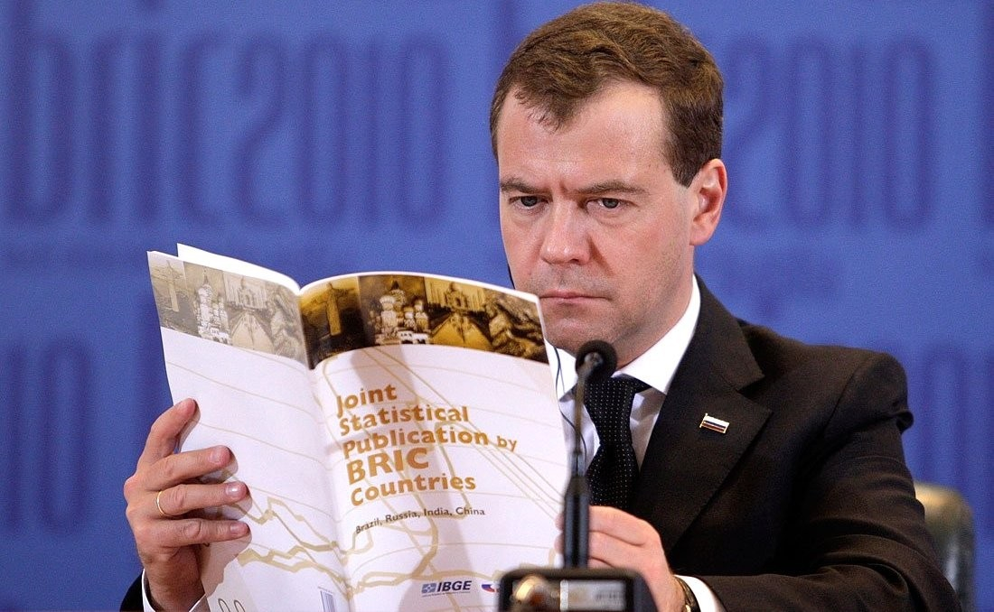 Медведев предрек ядерный апокалипсис