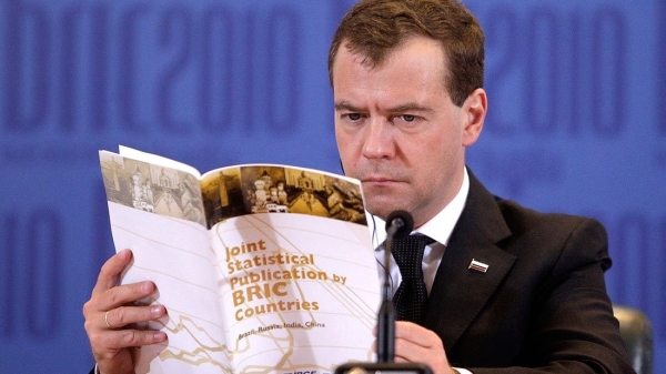 Медведев предрек ядерный апокалипсис