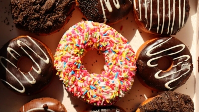Диетологи назвали 5 способов перестать постоянно есть сладкое 