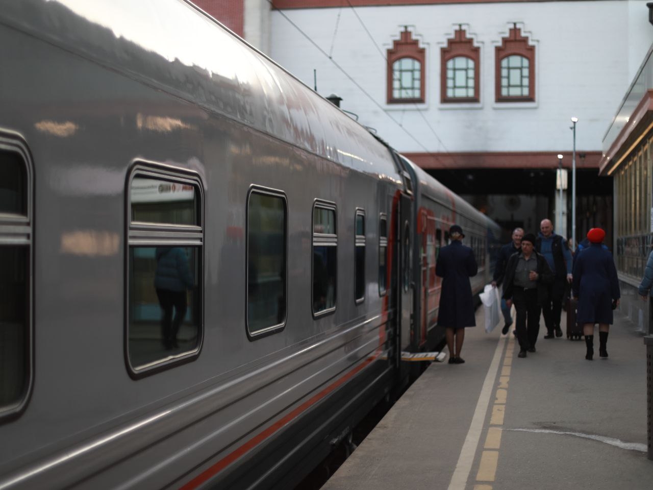 Школьники Волгограда и Нижнего Новгорода будут изучать историю в туристических поездах