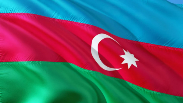 Азербайджанские тяжелоатлеты покинули чемпионат Европы из-за инцидента с флагом
