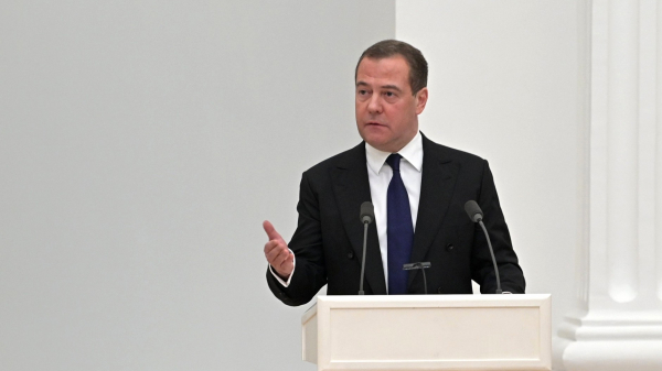 Россия нанесет превентивный удар, если Киев получит ядерное оружие — Медведев