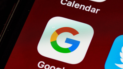 Россияне жалуются на сбои в поисковике и новостном сервисе Google