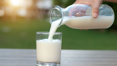 Молоко из-под коровы и самогон могут оставить вас инвалидом — врач Лаврищев