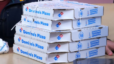 Domino’s Pizza пообещало «медленно» вернуть деньги клиентов за заказы