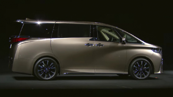 Toyota показала новые Alphard-2023 и Vellfire-2023