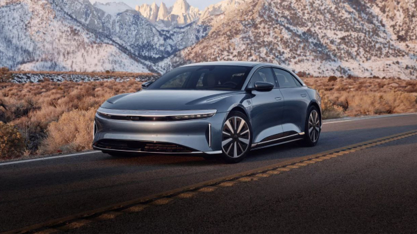 Lucid Motors снижает цены на свои электромобили