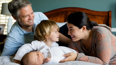 Позднее отцовство может негативно сказаться на здоровье детей