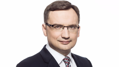 Министр юстиции Польши обвинил режиссера из своей страны в пропаганде Третьего рейха