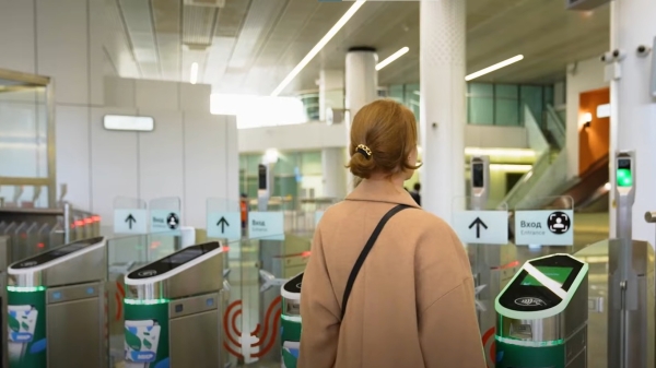 Повышение цен на транспорт в Москве сделает популярным оплату по биометрии