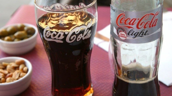 Опасность в каждой банке: На прилавках в Ростовской области нашли отравленную Coca-Cola