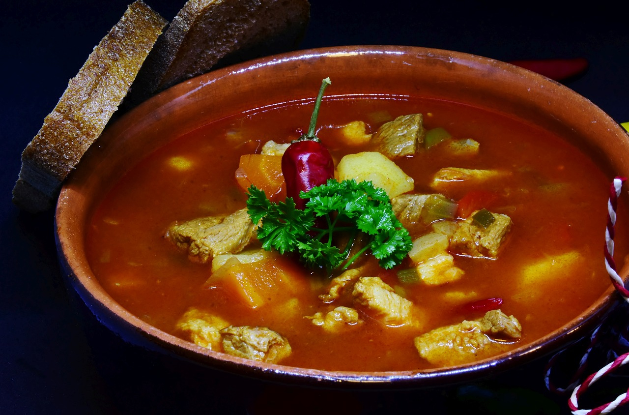 Рецепт правильного супа с похмелья станет настоящей благодатью