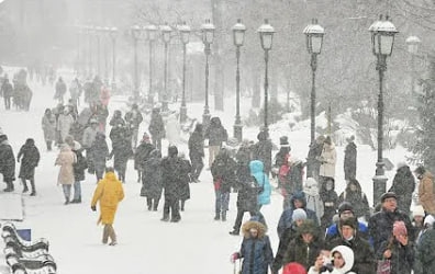 Москву ожидает снежная буря и рекордный снегопад