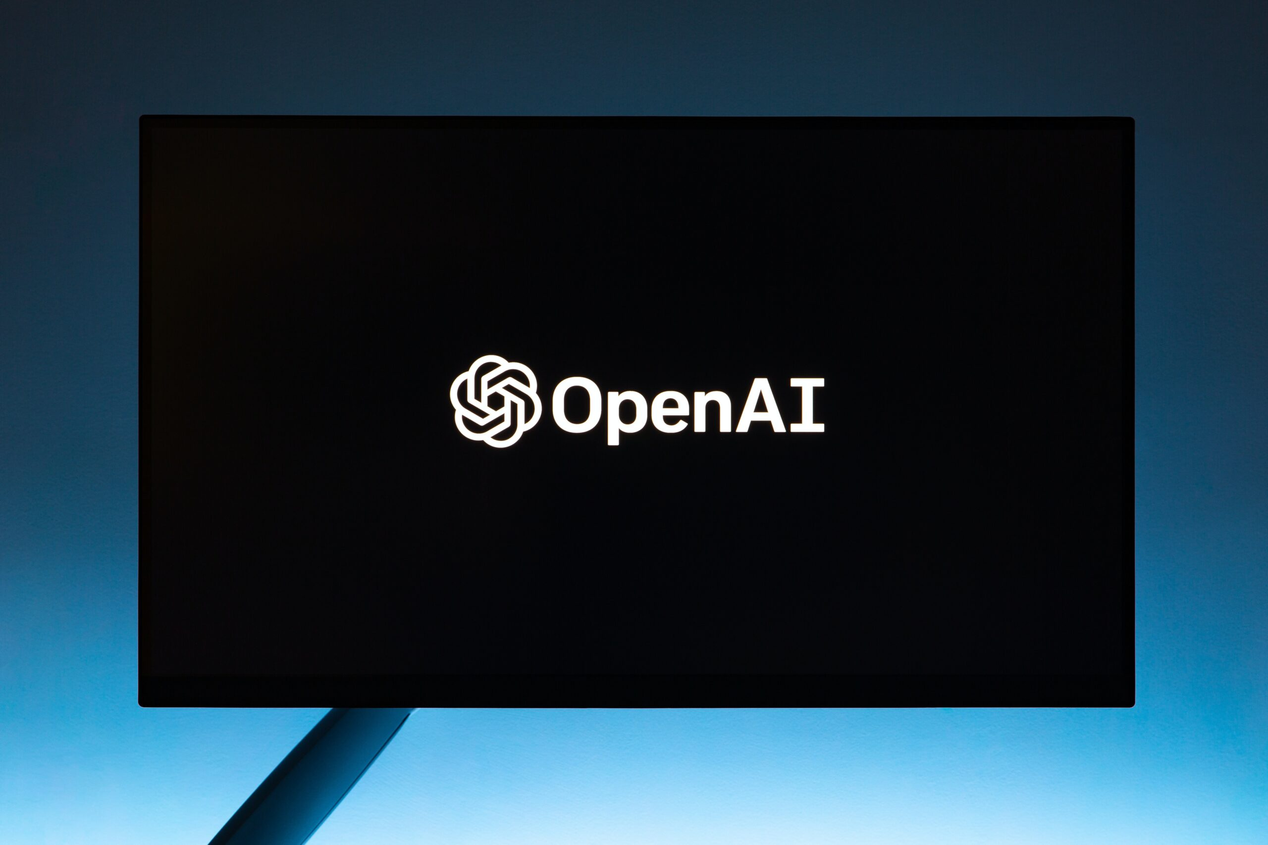 OpenAI выявило риски возможного применения ChatGPT для биологического оружия