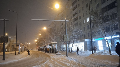 Москвичей призвали пересесть на общественный транспорт из-за непогоды