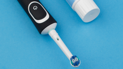 Пермский кандидат наук задумался о пользе и вреде электрической зубной щетки
