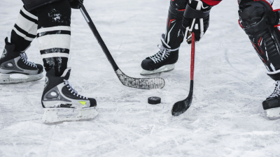 Никита Кучеров стал первым хоккеистом не из Канады, сделавшим 100 голевых передач за сезон НХЛ