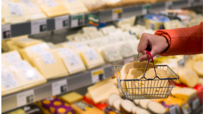 Не брать даже со скидкой: Россиянам рассказали, какой сыр нельзя покупать